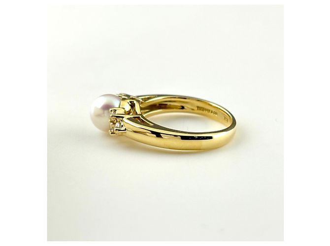 Anello a fascia Tiffany & Co. in oro giallo con diamanti e perla - vista 4