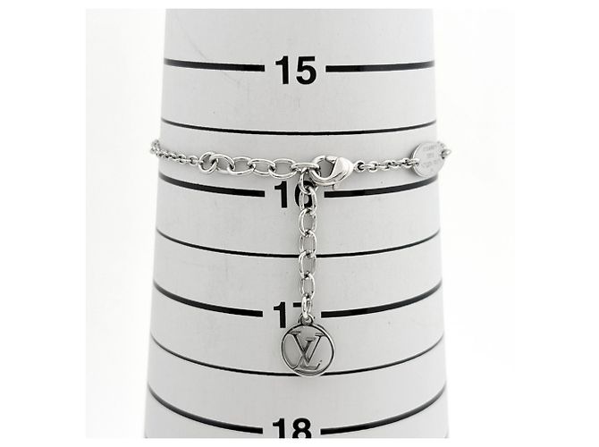 Bracciale Louis Vuitton Essential V Charm Argento - vista 5