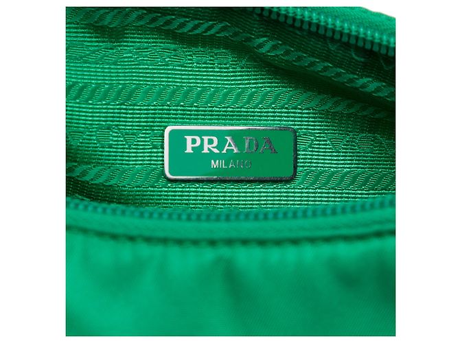 Borsa a tracolla Prada Mini Tessuto Re Edition 2000 Verde - vista 5