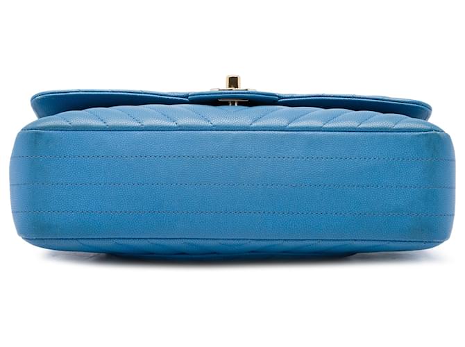 Chanel Blue Medium Classic Chevron Caviar Double Flap - vista 3