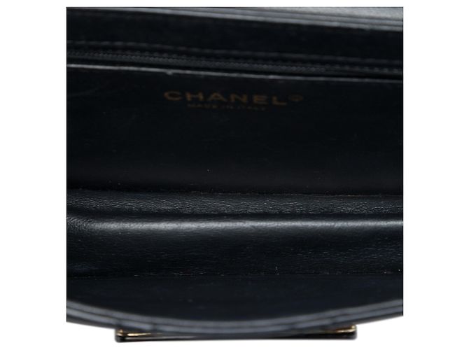 Chanel Black Mini Sheepskin Beauty Lock Flap Nero - vista 4