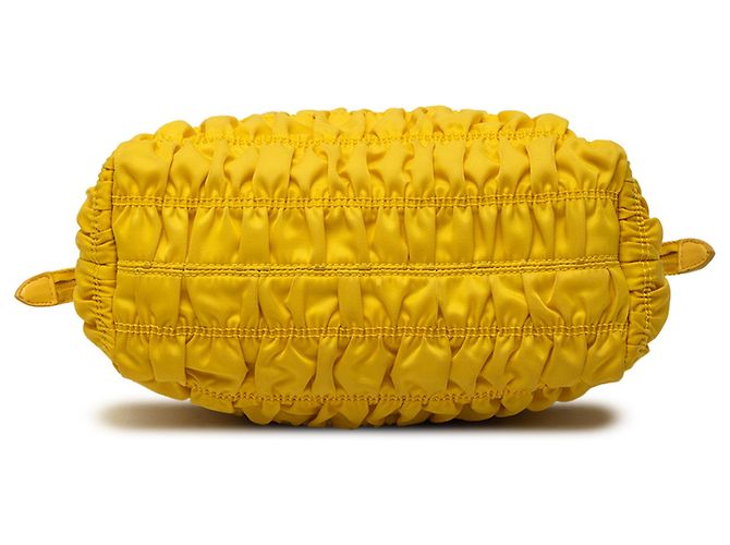 Borsa Satchel Prada in Tessuto Gaufre Gialla Giallo - vista 3
