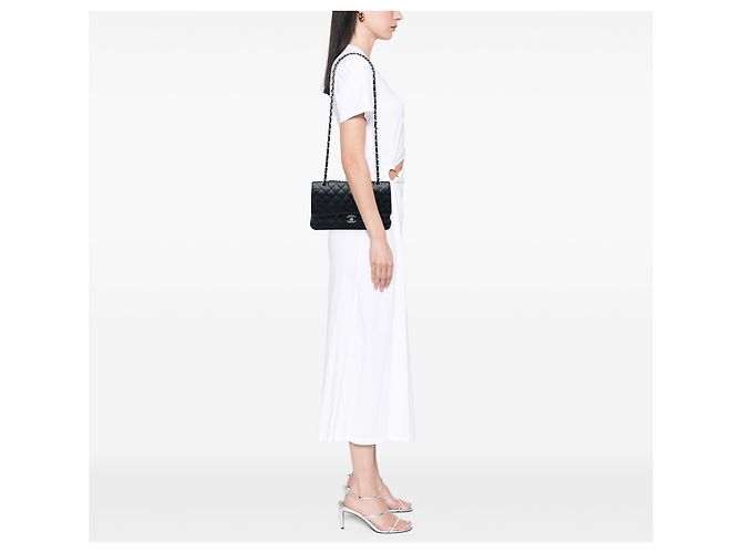 Chanel Black Medium Classic Caviar Double Flap Nero - vista 5