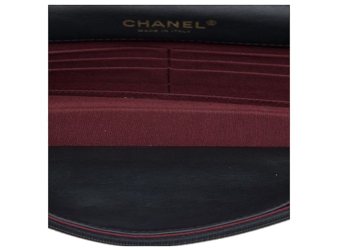 Chanel Black Quilted Patent Golden Class East West Wallet on Chain Nero - vista 4