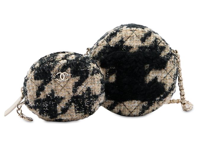 Clutch Rotonda Chanel Beige CC in Tweed Matelassé e Shearling con Catena - vista 6