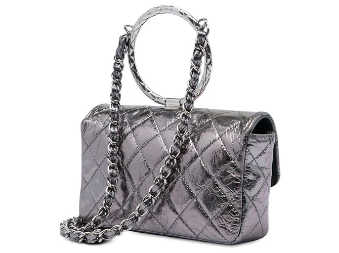 Chanel Silver Mini Quilted Metallic Crumpled Calfskin Ring Top Handle Flap Argento - vista 2