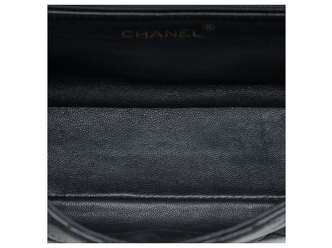 Chanel Black Medium Quilted Lambskin Resin Chain Single Flap Nero - vista 4