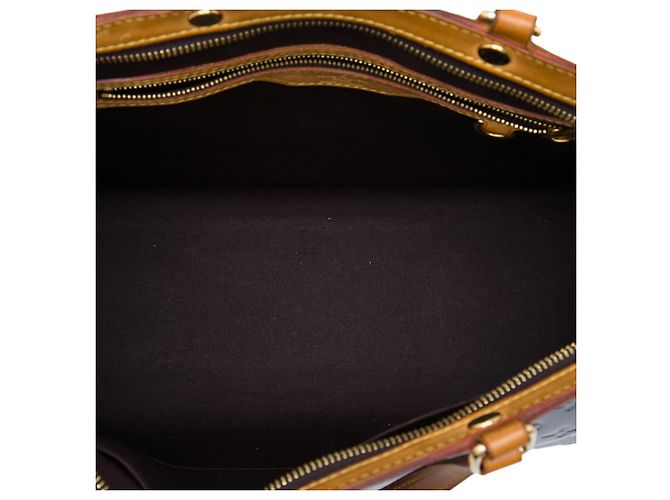 Louis Vuitton Purple Monogram Vernis Brea MM Porpora - vista 4