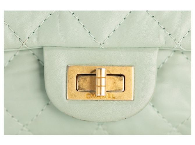 Mademoiselle Borsa Chanel 2.55 Classic Flap Verde Menta Lambskin Medium Verde chiaro - vista 10