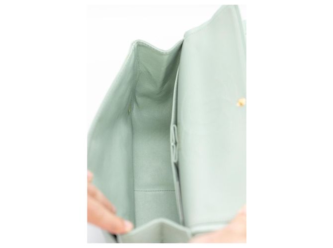 Mademoiselle Borsa Chanel 2.55 Classic Flap Verde Menta Lambskin Medium Verde chiaro - vista 20