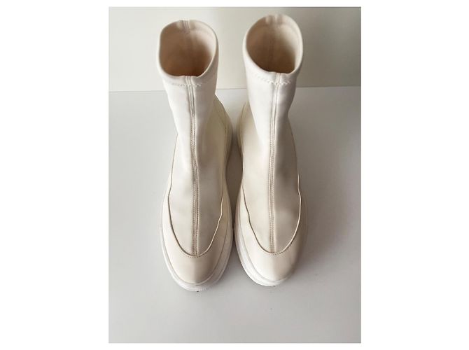 Khaite Stivaletti platform in pelle beige - vista 3