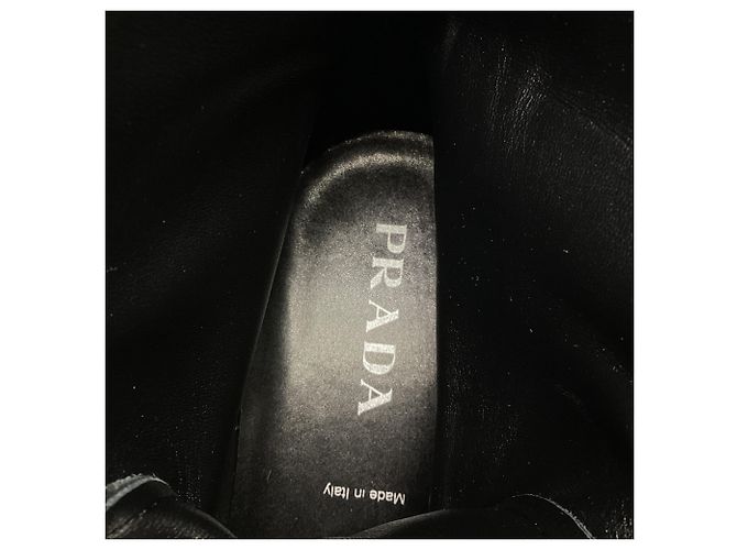 Stivali combat Prada Monolith in pelle nera e nylon Nero - vista 10