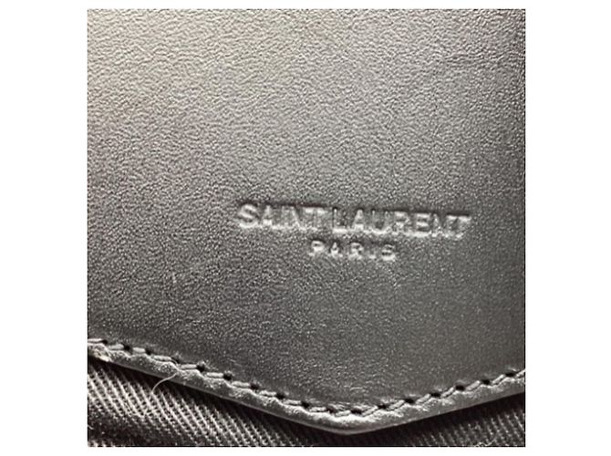 Yves Saint Laurent Zaino Saint Laurent Noe Patched in cotone nero - vista 15
