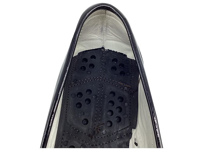 Salvatore Ferragamo Mocassini Ferragamo in pelle verniciata nera Nero - vista 10