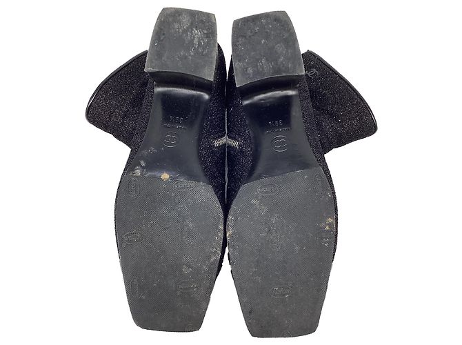 2.55 Botines de punta cuadrada Chanel en glitter negro - vista 9