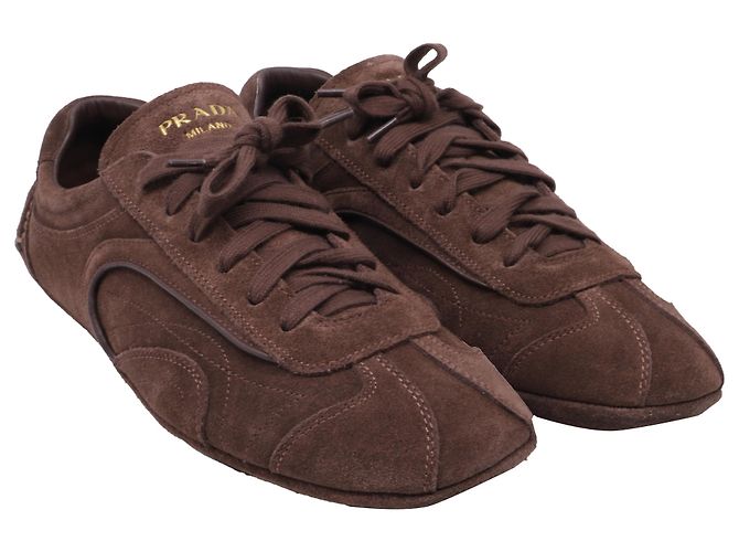 Sneakers Prada Montecarlo Re-Edition 2005 in camoscio marrone Rosso - vista 3