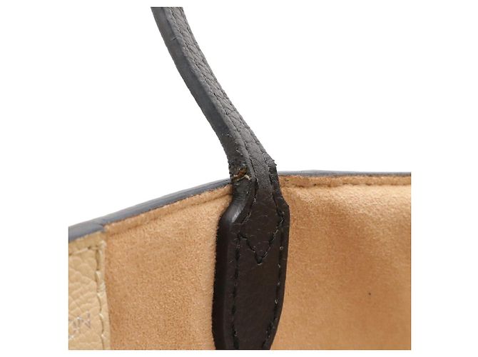 Twist Borsa 2way in pelle Louis Vuitton Lockme Cabas Nero Beige - vista 5
