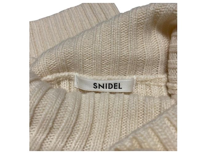 Autre Marque Set 2way Snidel Gonna a Volant e Maglia Crudo - vista 8