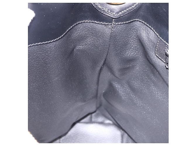 Céline CELINE Borsa a tracolla circolare in tela Macadam PVC nera e oro, codice articolo am12198V - vista 19