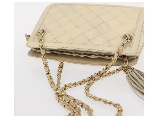 Borsa a tracolla CHANEL Matelassé con catena, in pelle di agnello beige e oro, con logo CC, 152441 - vista 6