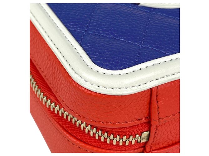 Borsa Vanity Chanel Matelassé Bianco Rosso Blu - vista 6