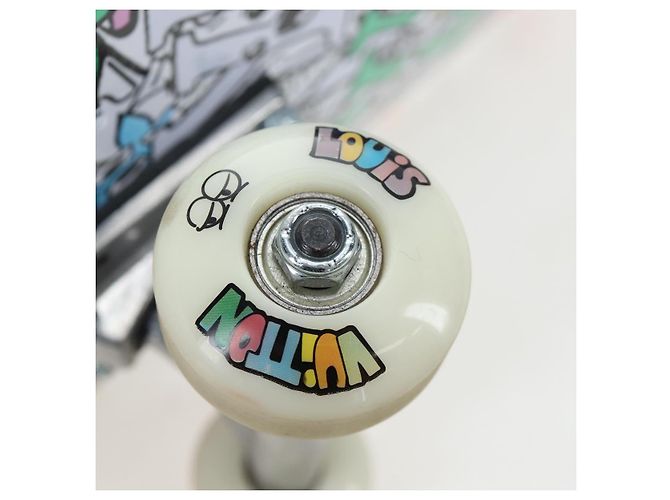 LOUIS VUITTON Monogram Comics Skateboard Maple Wood GI0884 LV Auth ar14157SAM Blanc Bleu Multicolore - vue 27
