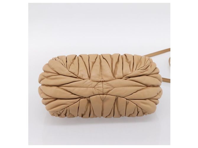 Borsa a mano Miu Miu Matelassé in pelle 2way Beige Gold Auth 196973V D'oro - vista 5