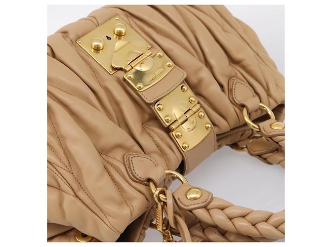 Borsa a mano Miu Miu Matelassé in pelle 2way Beige Gold Auth 196973V D'oro - vista 6