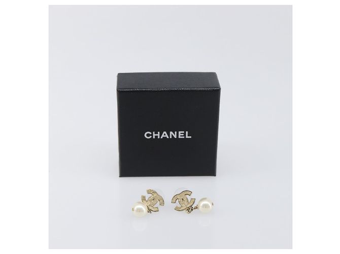 CHANEL Pierce metal Gold Tone CC Auth 198821 - vista 18
