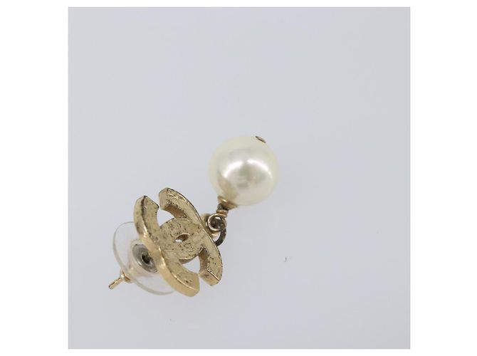 CHANEL Pierce metal Gold Tone CC Auth 198821 - vista 4