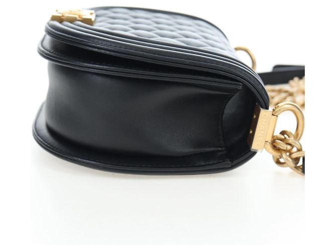 Borsa a Tracolla con Catena CHANEL Boy Chanel Pelle d'Agnello Nero Oro CC Auth BA14817SAM - vista 4
