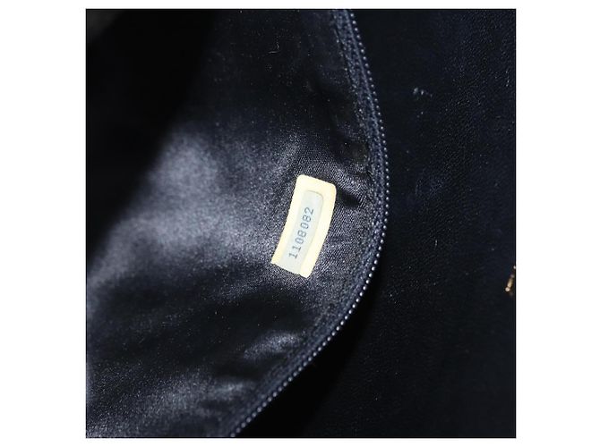 Borsa a tracolla CHANEL Matelasse con catena in pelle d'agnello nera e oro CC Auth 199673V Nero D'oro - vista 12
