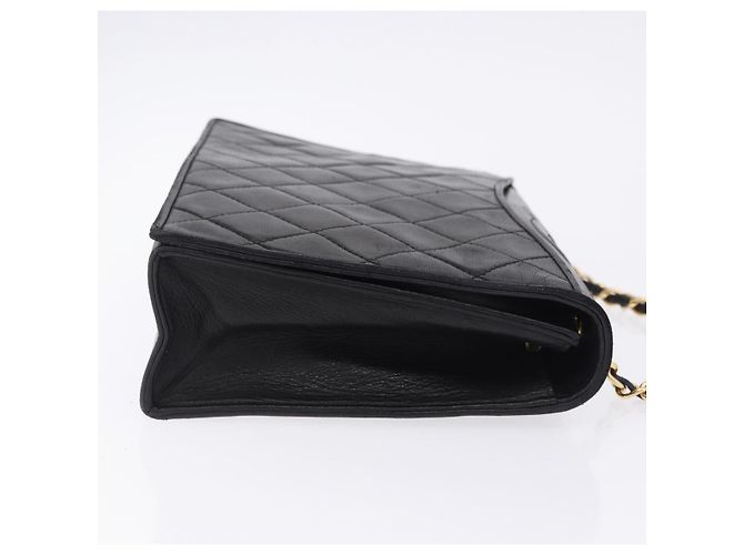 Borsa a tracolla CHANEL Matelasse con catena in pelle d'agnello nera e oro CC Auth 199673V Nero D'oro - vista 3