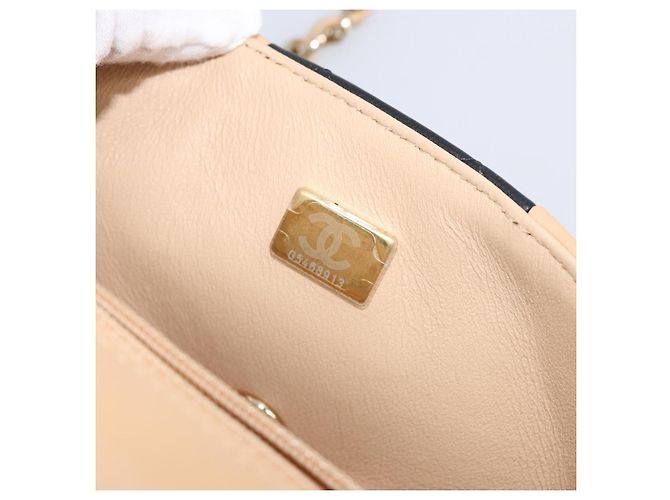 Sac à épaule Mini Matelassé avec chaîne CHANEL Cuir Agneau Beige Or CC Auth 198755SAM Doré - vue 11
