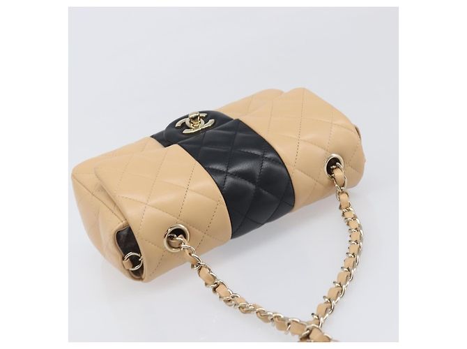 Sac à épaule Mini Matelassé avec chaîne CHANEL Cuir Agneau Beige Or CC Auth 198755SAM Doré - vue 14