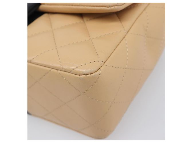 Sac à épaule Mini Matelassé avec chaîne CHANEL Cuir Agneau Beige Or CC Auth 198755SAM Doré - vue 16