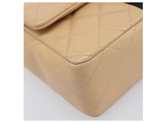 Sac à épaule Mini Matelassé avec chaîne CHANEL Cuir Agneau Beige Or CC Auth 198755SAM Doré - vue 17
