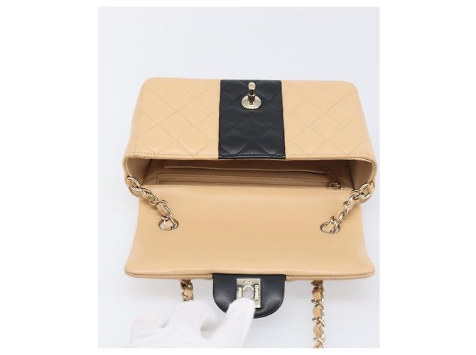 Sac à épaule Mini Matelassé avec chaîne CHANEL Cuir Agneau Beige Or CC Auth 198755SAM Doré - vue 21