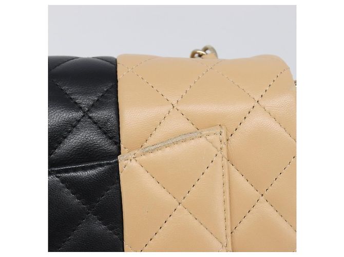 Sac à épaule Mini Matelassé avec chaîne CHANEL Cuir Agneau Beige Or CC Auth 198755SAM Doré - vue 3