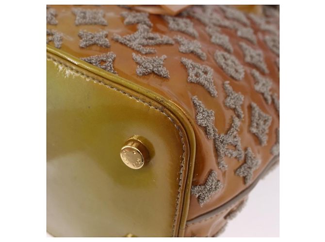 LOUIS VUITTON Monogram Bouclette Lockit Hand Bag Gris M40601 LV Auth 197648A Grigio - vista 16