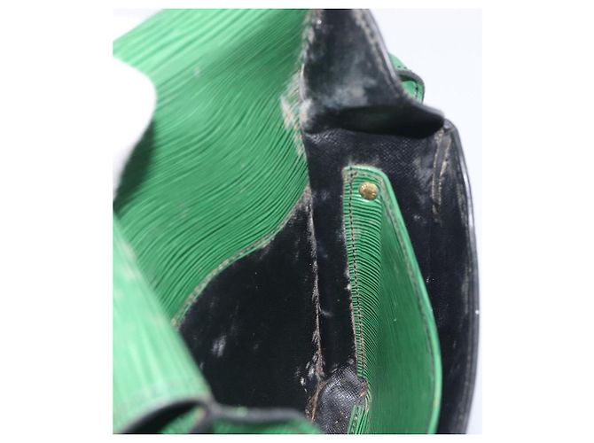 Borsa a tracolla LOUIS VUITTON Epi Cartouchiere MM Verde M52244 LV Auth 198910 - vista 22