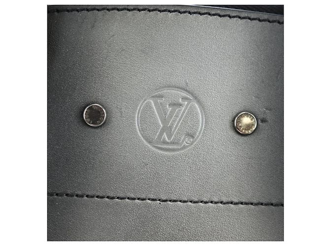 Borsa a mano LOUIS VUITTON City Steamer MM in pelle nera e argento LV Auth 195902SM Nero - vista 2