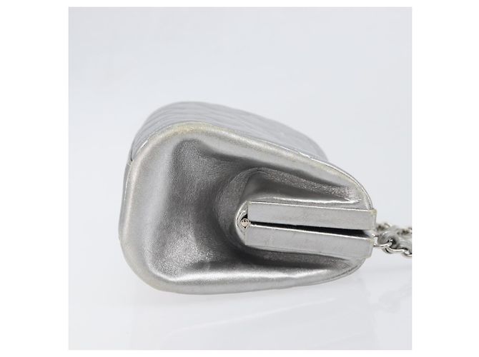 CHANEL Pochette a spalla con catena in pelle Matelassé Silver CC Auth 197202A Argento - vista 3