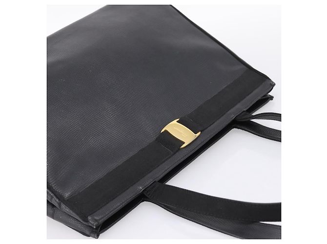 Borsa a tracolla Salvatore Ferragamo Vala in pelle nera e oro Auth 197656 Nero D'oro - vista 6