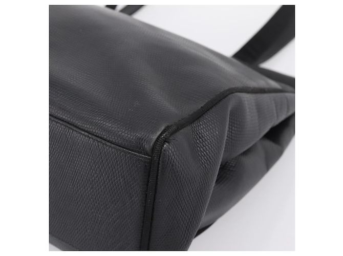 Borsa a tracolla Salvatore Ferragamo Vala in pelle nera e oro Auth 197656 Nero D'oro - vista 9