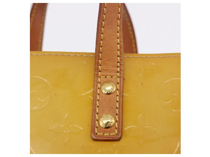 Borsa a mano LOUIS VUITTON Monogram Vernis Reade PM Beige M91144 LV Auth BA15116 - vista 17