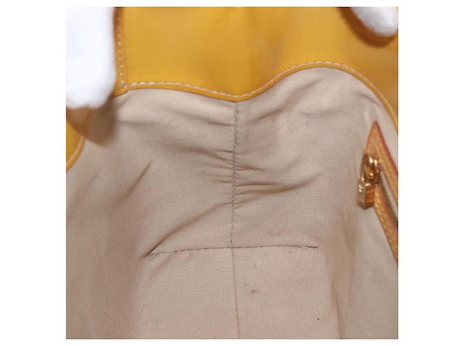 Borsa a mano LOUIS VUITTON Monogram Vernis Reade PM Beige M91144 LV Auth BA15116 - vista 20