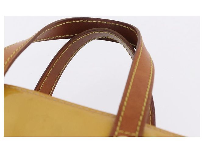 Borsa a mano LOUIS VUITTON Monogram Vernis Reade PM Beige M91144 LV Auth BA15116 - vista 9