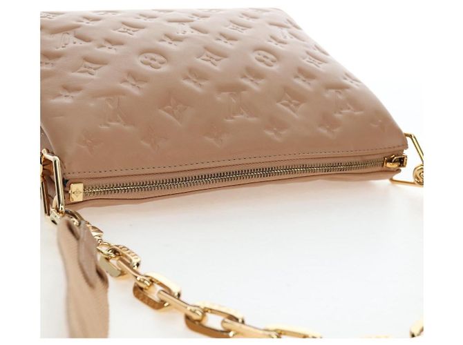 LOUIS VUITTON Monogram Emboss Kussan PM Shoulder Bag Taupe M21263 Auth 195912V - vista 7