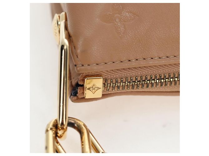 LOUIS VUITTON Monogram Emboss Kussan PM Shoulder Bag Taupe M21263 Auth 195912V - vista 8